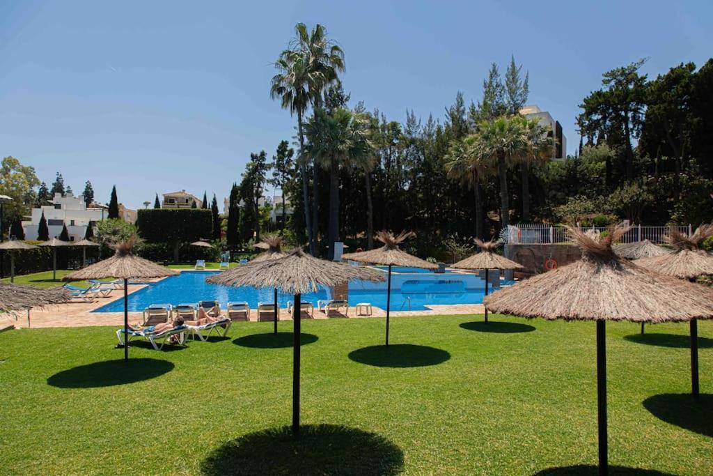 Awesome Apartment In GOLDEN MILE/2BED/Señorio Marb Marbella Exterior foto